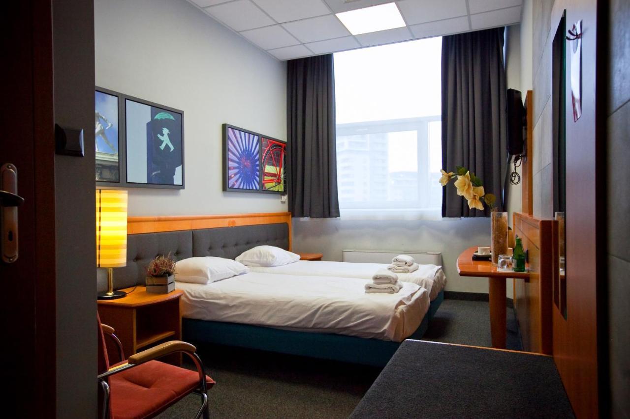 קרקוב Hotel Aspel מראה חיצוני תמונה