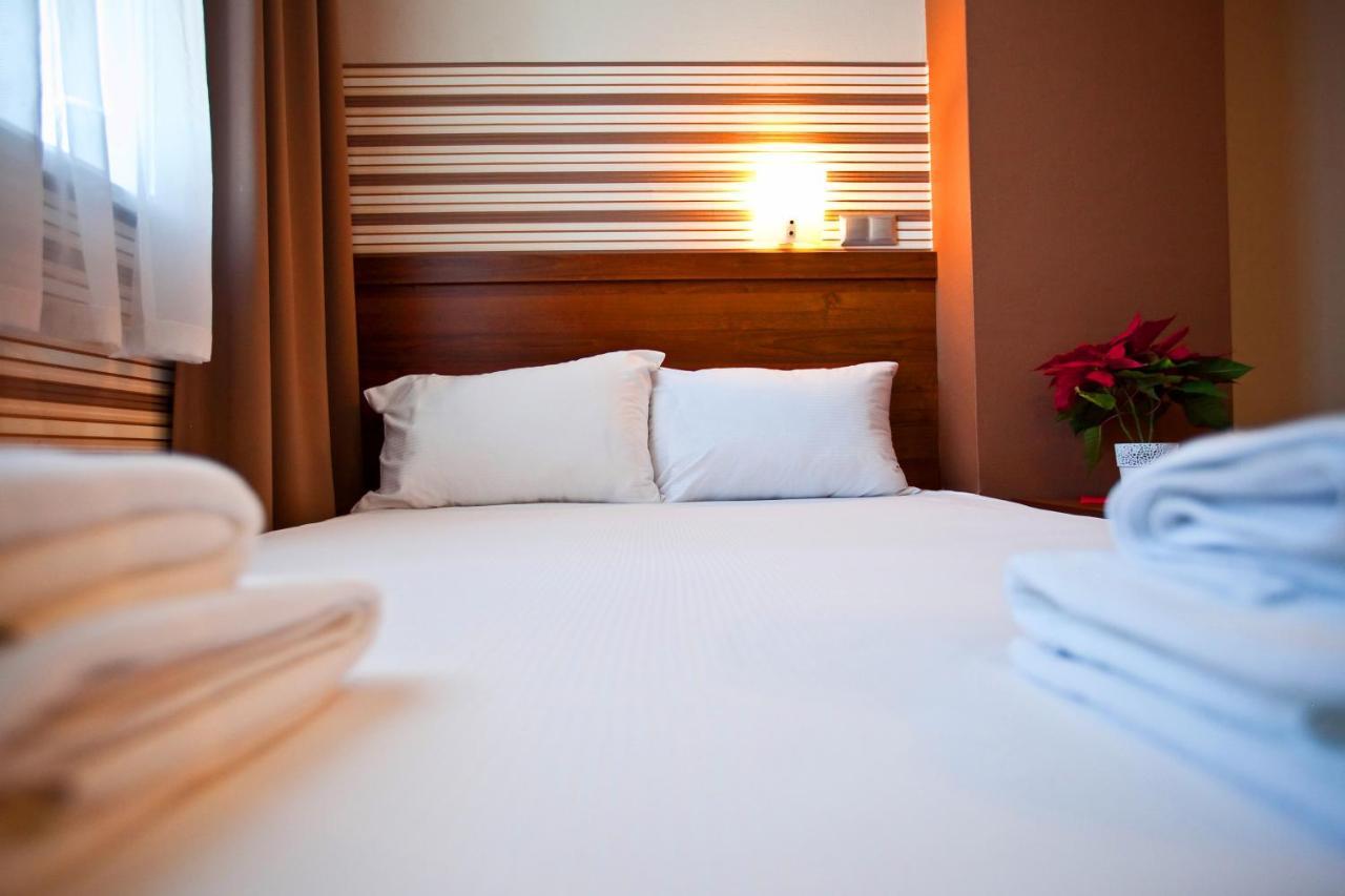 קרקוב Hotel Aspel מראה חיצוני תמונה